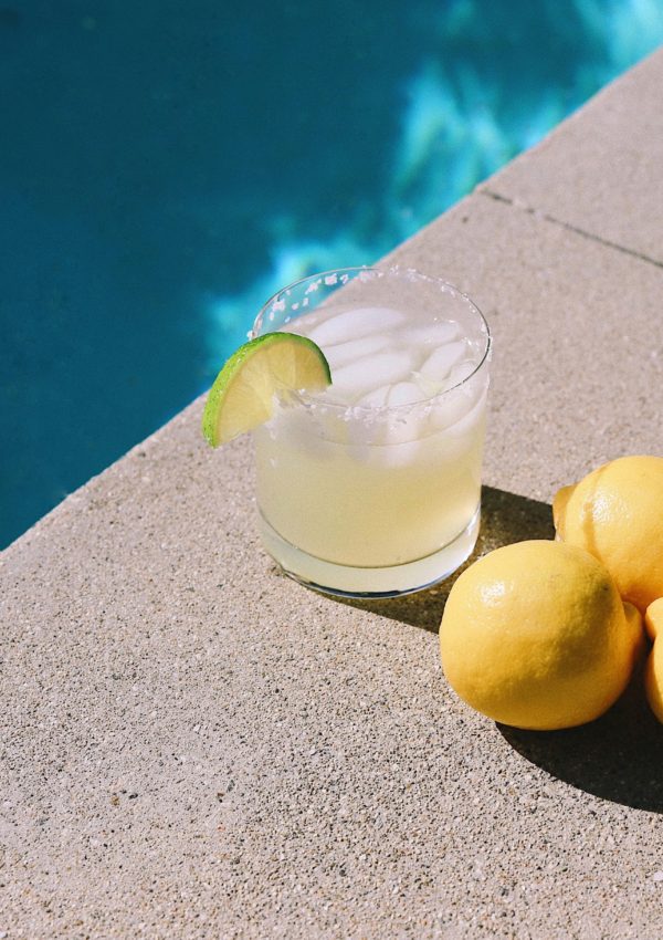 10 of Our Favorite Fruity Drinks for Summer!