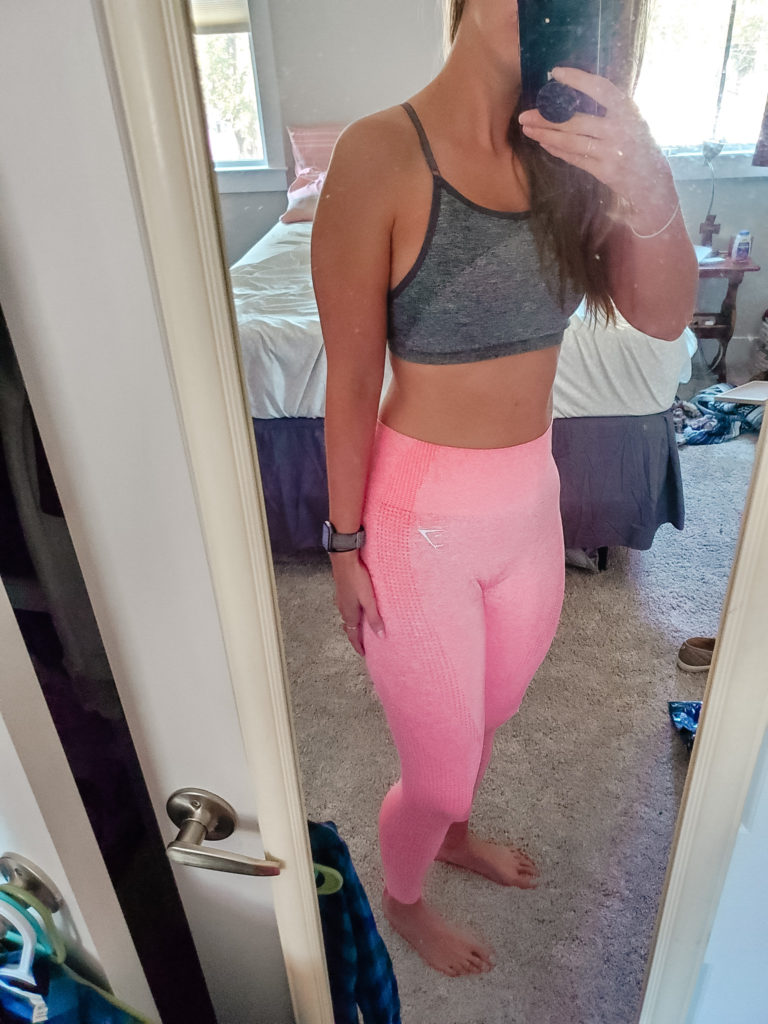 Gymshark Flex Sports Bra - Peach Coral 1  Fitness wear outfits, Womens  workout outfits, Cute workout outfits