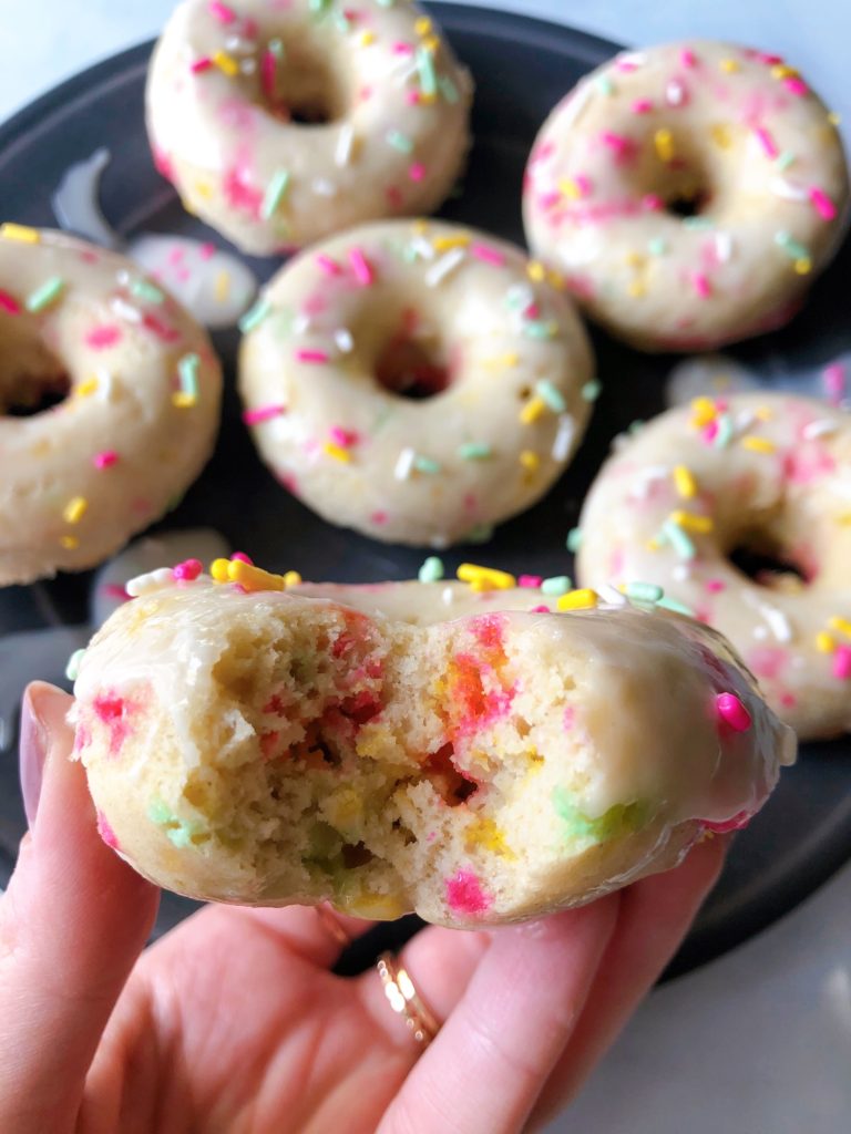 You're going to love these delish & EASY dairy-free/ gluten-free birthday cake donuts! A simple baked donuts recipe to wow your friends/fam | Vitality Vixens Healthy Lifestyle Blog
