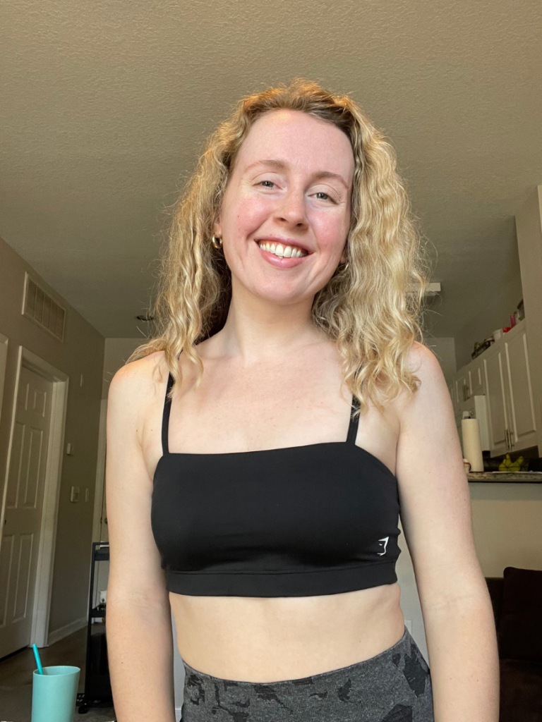 My in-depth Gymshark Bandeau Sports Bra Review! Why spend $40 on a bra that is only okay? Read this guide to save yourself some time & money! | Vitality Vixens Healthy Lifestyle Blog | *Unsponsored* Gymshark Reviews