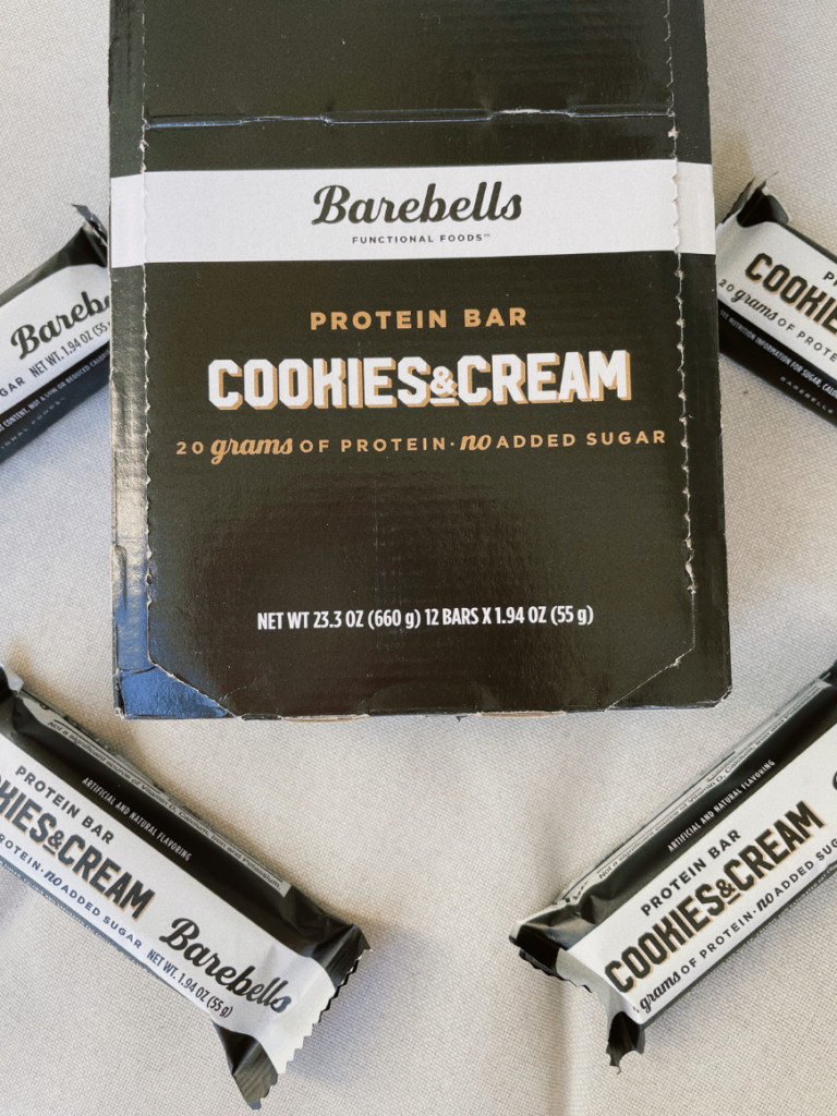 BAREBELLS PROTEIN BAR REVIEW COOKIES & CREAM | Taking a deep dive into these protein bar flavors in this unsponsored Barebells review! Chalky or chewy? How do they compare to other protein bars? | Vitality Vixens Healthy Lifestyle Blog
