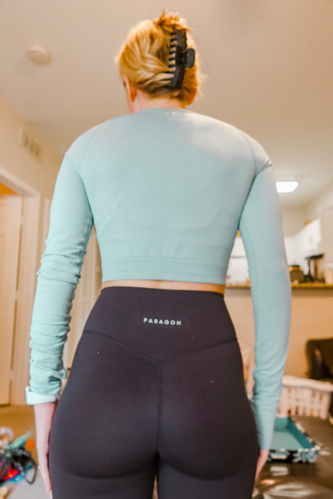 GYMSHARK VITAL SEAMLESS 2.0 LONG SLEEVE CROP TOP REVIEW | An unsponsored Gymshark review on their crop tops, long sleeve tops, and t-shirts. If you're thinking of buying some tops from Gymshark, read this first.